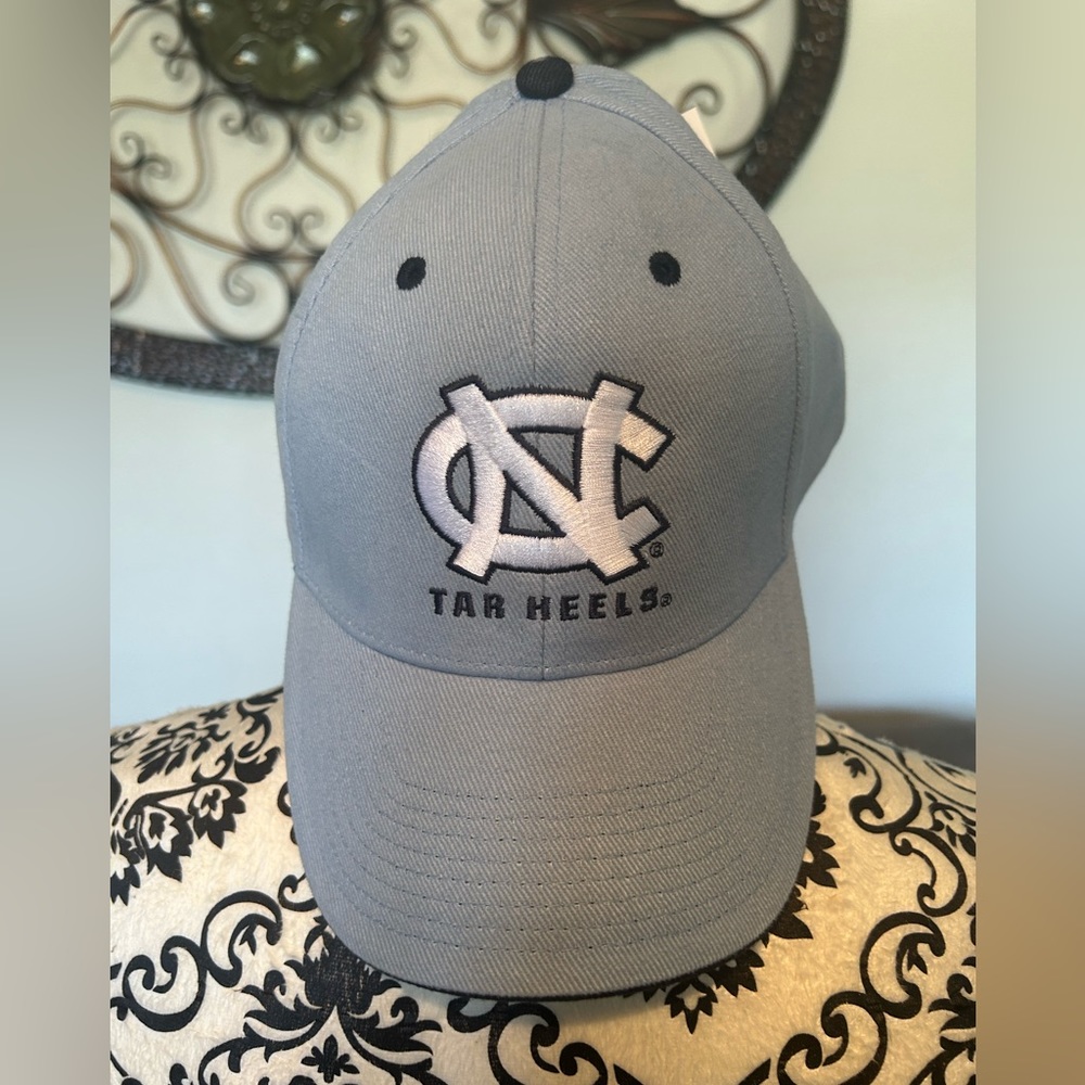Carolina Tarheel hat new‎